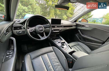 Седан Audi A4 2017 в 