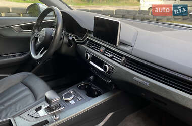 Седан Audi A4 2017 в 