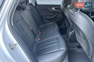 Седан Audi A4 2016 в 