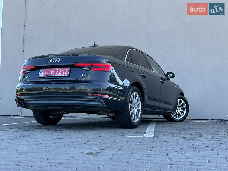 Седан Audi A4 2018 в Дрогобыче