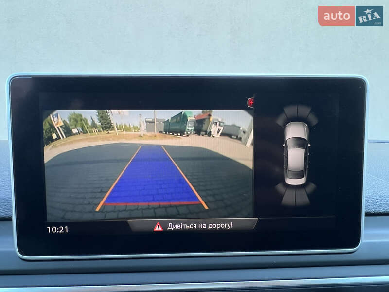 Седан Audi A4 2018 в Дрогобыче