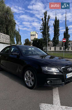 Седан Audi A4 2011 в 