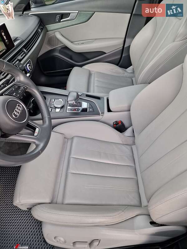 Седан Audi A4 2017 в Стрые