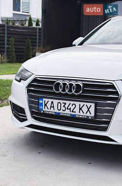 Седан Audi A4 2016 в 