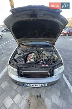 Универсал Audi A4 2002 в 