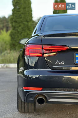 Седан Audi A4 2016 в 