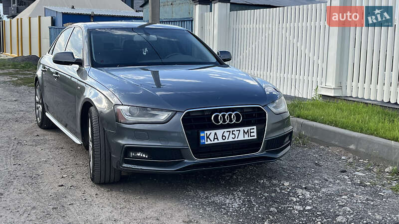 Седан Audi A4 2014 в Киеве