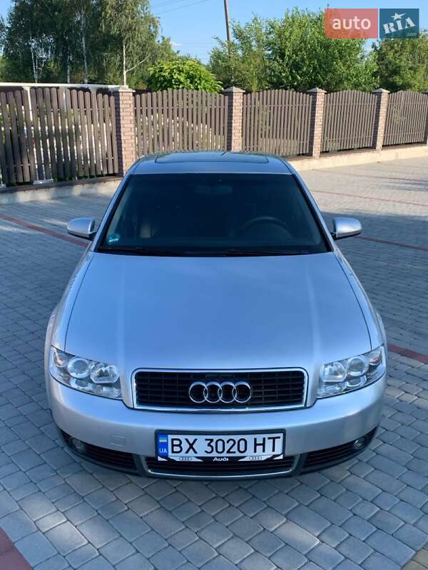 Седан Audi A4 2002 в Старокостянтинові