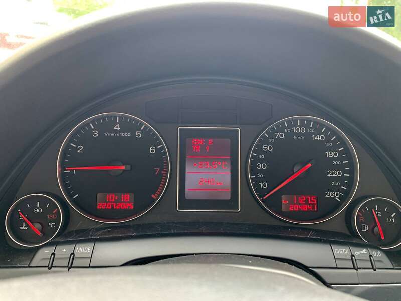Седан Audi A4 2002 в Старокостянтинові