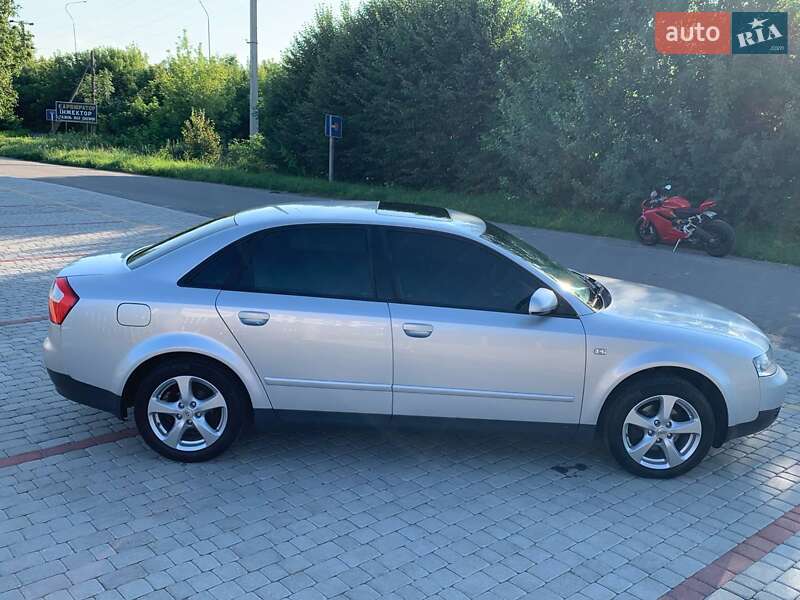Седан Audi A4 2002 в Старокостянтинові