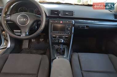 Универсал Audi A4 2004 в 