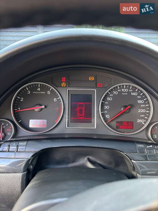 Седан Audi A4 2002 в Черкассах