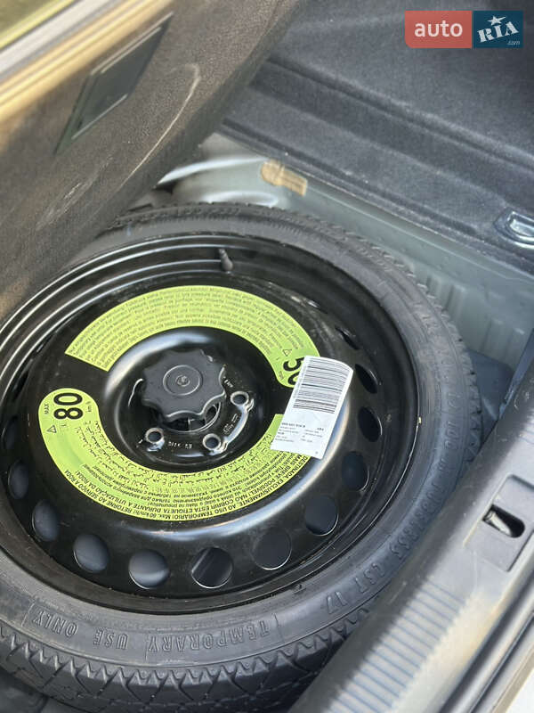 Седан Audi A4 2015 в Києві