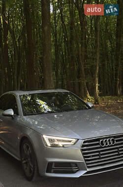 Седан Audi A4 2016 в 