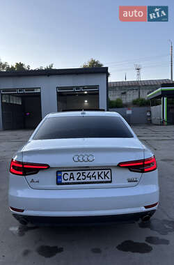 Седан Audi A4 2016 в 