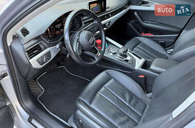 Седан Audi A4 2018 в 