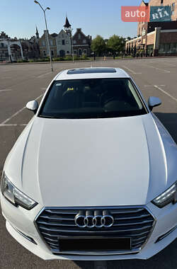 Седан Audi A4 2016 в 