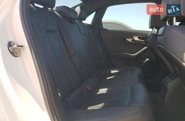 Седан Audi A4 2018 в 