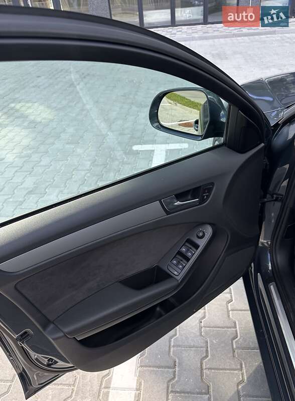 Универсал Audi A4 2009 в Вараше
