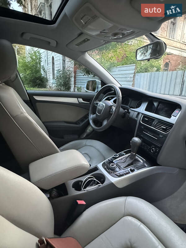 Седан Audi A4 2009 в Полтаве