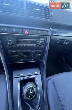 Универсал Audi A4 2003 в 