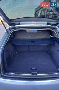 Универсал Audi A4 2003 в 