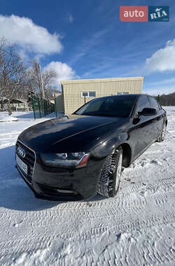 Седан Audi A4 2013 в 