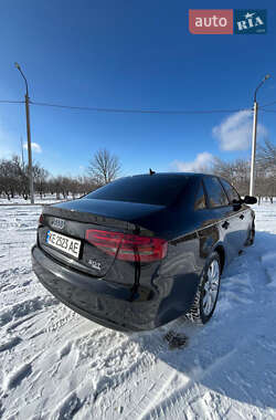 Седан Audi A4 2013 в 