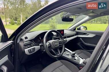 Универсал Audi A4 2018 в 