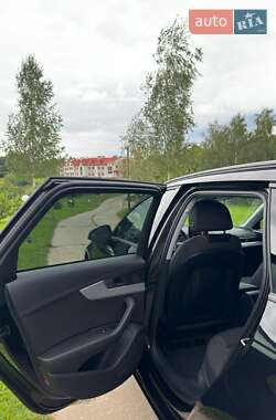 Универсал Audi A4 2018 в 