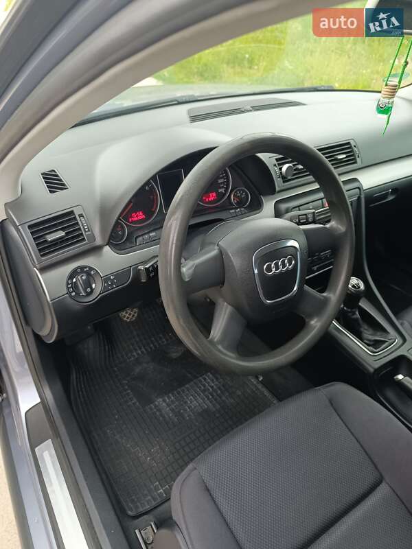 Универсал Audi A4 2006 в Хмельницком