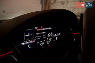 Седан Audi A4 2020 в 