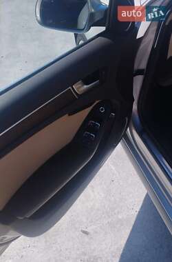 Седан Audi A4 2013 в 
