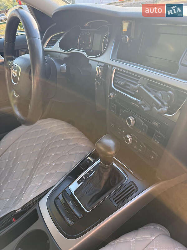 Седан Audi A4 2014 в Ширяево