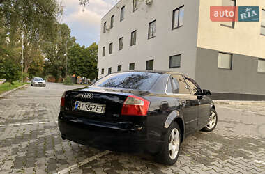 Седан Audi A4 2002 в 