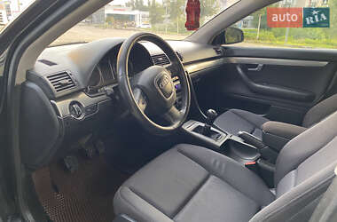 Седан Audi A4 2002 в 