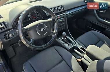 Седан Audi A4 2001 в 