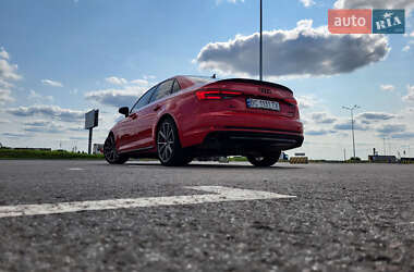 Седан Audi A4 2017 в 