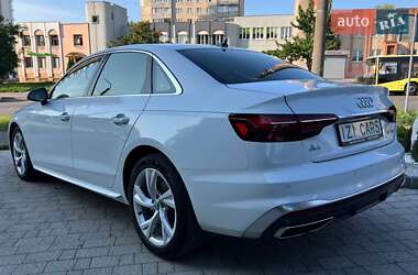 Седан Audi A4 2020 в 