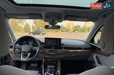 Седан Audi A4 2020 в 