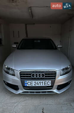 Седан Audi A4 2011 в Глибокій