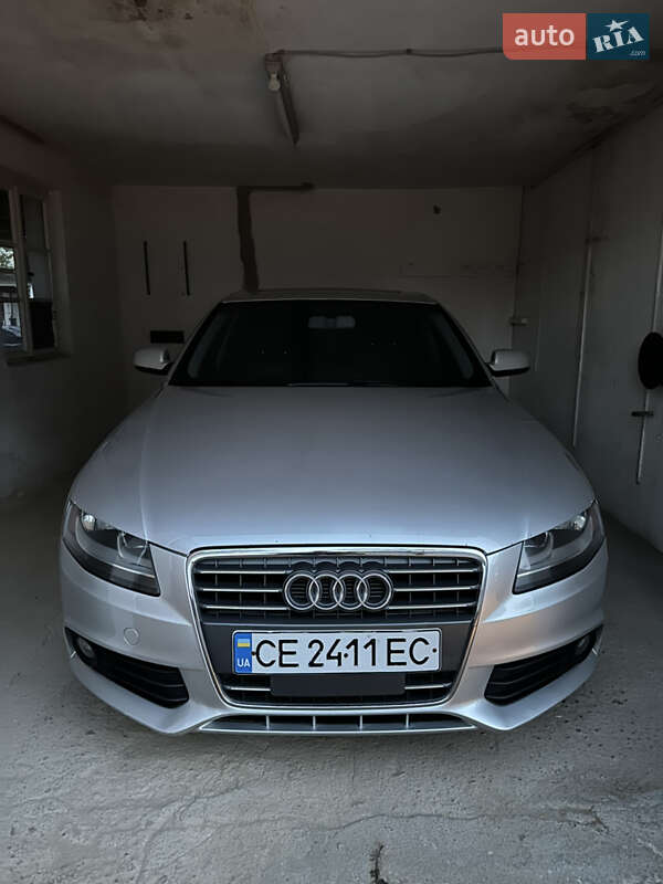 Седан Audi A4 2011 в 