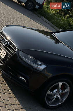 Универсал Audi A4 2012 в 