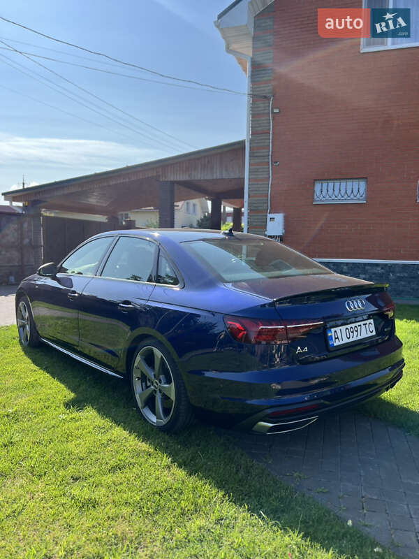 Седан Audi A4 2023 в Киеве