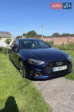 Седан Audi A4 2024 в 