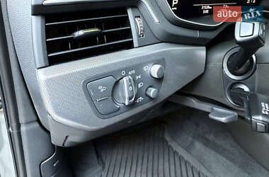 Седан Audi A4 2023 в 
