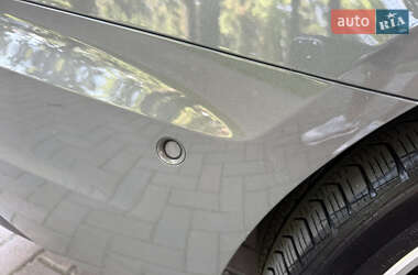 Седан Audi A4 2023 в 