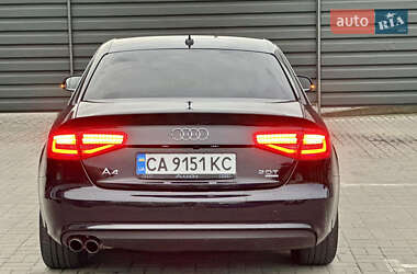 Седан Audi A4 2012 в 