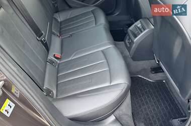 Седан Audi A4 2016 в 