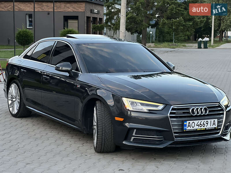 Седан Audi A4 2017 в Виноградове